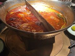 -湊湊火锅·茶憩(新中关购物中心店)