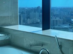 -上海龙之梦万丽酒店