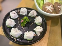 顺德鱼皮饺-顺德公广东猪肚鸡·煲仔饭(白石洲店)