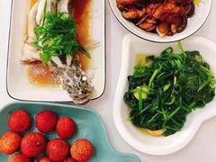 -臻爱住家月嫂育儿嫂(万达店)
