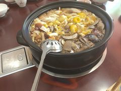 -菌之家·专业纯野生菌火锅·特色炒菌