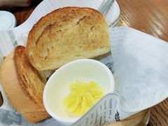 餐前面包-斯比特花园西餐厅(东方商厦店)