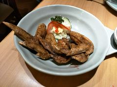 -Lia Cafe Bar Restaurant松山咖啡屋