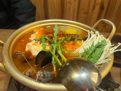 -恩你小木屋·韩式料理(假日广场店)