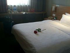 -宜必思酒店(扬州文昌阁店)