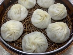 招牌鲜肉汤包-曼曼汤包(建国西路店)