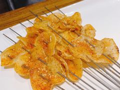 碳烤土豆片-红柳枝滩羊烧烤·非遗