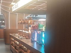 -牛YO寿喜烧·铁板烧和牛火锅自助(市府恒隆店)