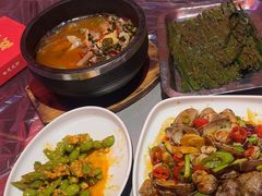 -老班长·小龙虾·鲜货烧烤大排档(金街美地店)