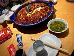 -何师傅美蛙鱼头(汉街店)