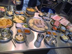 -哈哈碳都·牛肋条无限自助烤肉(台江万达店)