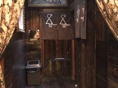 -明日世界密室轰趴·剧本桌游·箭馆团建(国贸店)