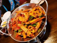 大虾鸡翅-民食香·腊排骨野生菌美食(木府店)