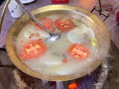-江湖亮亮蒸虾大排档烤全羊清真(武汉总店)