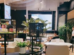 -théATRE茶聚场·餐厅(环球金融中心店)