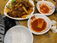 -喇喇排骨火锅·传统韩式脊骨汤(望京西园总店)