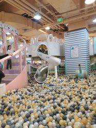 -多多淘儿童体验中心(重庆来福士店)