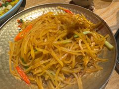 -川堂风·跷脚牛肉·乐山爆炒(宝山日月光店)