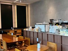-Two Birds One Stone·一石二鸟(诚品生活店)