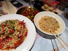 -肥肥虾庄·金牌油焖大虾(杨园滨江时代walk店)