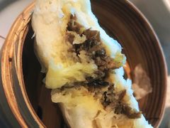 牛肝菌破酥包-半山腰·云南菜(侨福芳草地店)