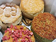-SKROLL卡特司库·蛋糕定制·生吐司·司康(古北程家桥店)