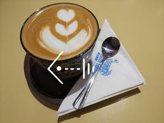 香草拿铁-Oasis coffee燕谷咖啡(公信店)