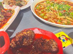 老妈兔头-廖老妈蹄花(中海国际店)