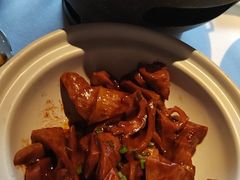 -八府香鸭·啫啫煲(华山路店)