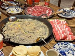 -旧街市鲜货老火锅(大光路店)