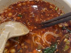 -丽影重庆小面(定西路店)