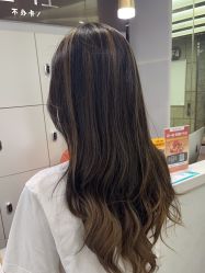 -镁连社·美联社