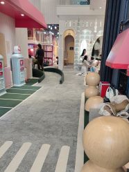 -奈尔宝·儿童乐园·亲子餐厅(华采天地店)