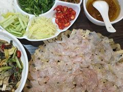 -官塘锋记鱼生·生腌·砂锅粥(牌坊街店)