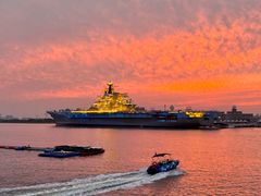 -泰达航母主题公园