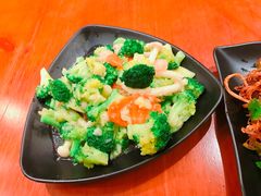 -鑫日千里马朝鲜族小馆(总店)