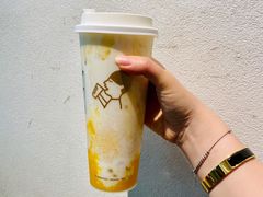 杨枝甘露-喜茶(上海打浦桥日月光gelato lab+店)