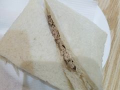 -滋味满屋美食坊(上海街店)