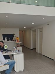 -JNK皮肤管理中心