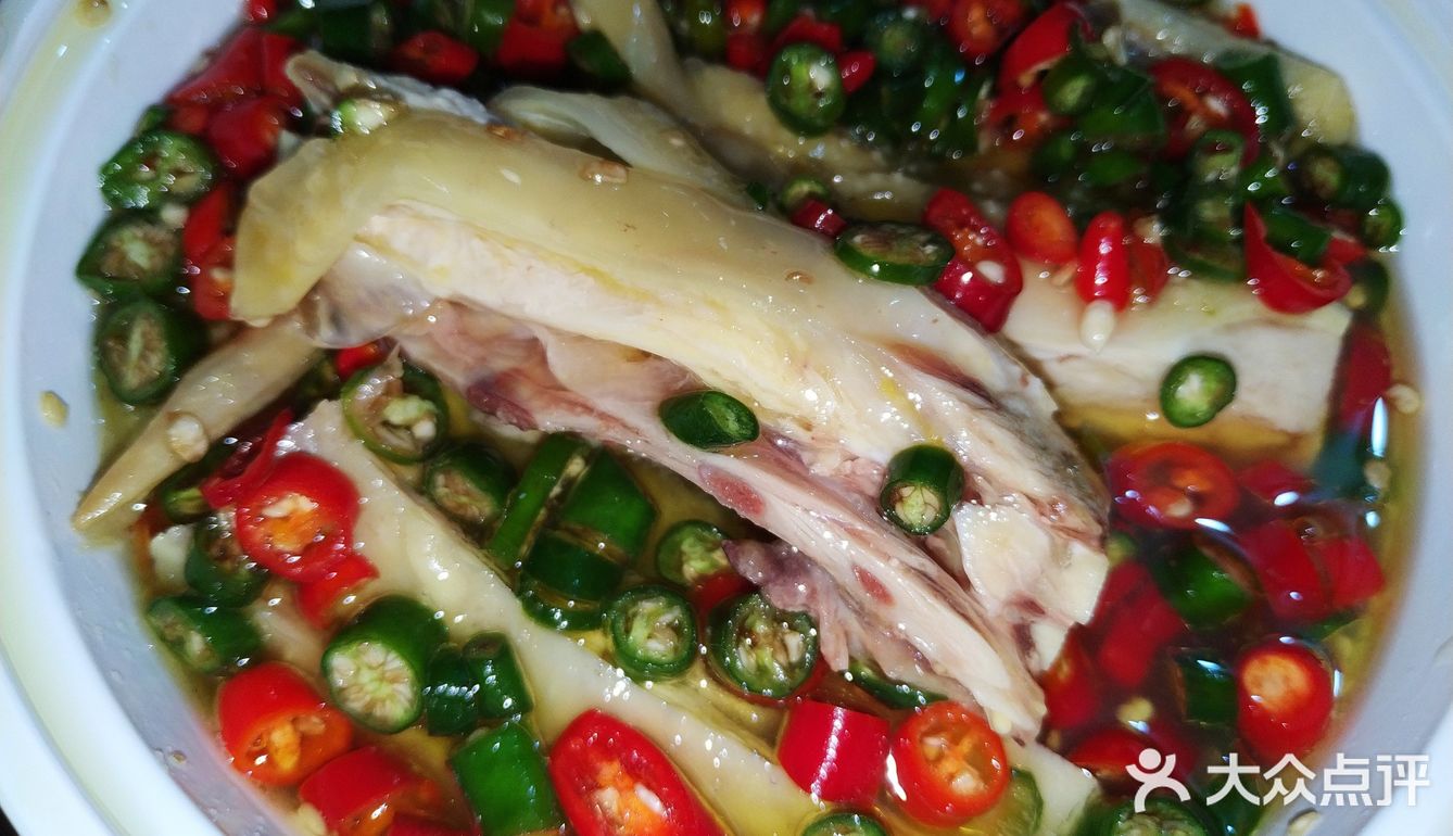 我家厨房之具有散寒解毒健胃消食功效的藤椒鸡拌面