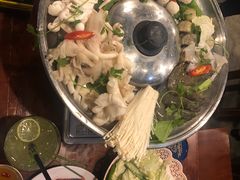 -Thai Market Restaurant( 04 Tran Quoc Toan)