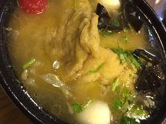-三鞭一花·独一处·元英砂锅(海光寺店)
