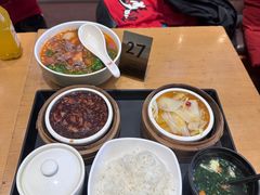-三千粉牛肉米粉(来客茂店)