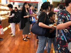 等位区-新侨三宝乐面包店(崇文门店)