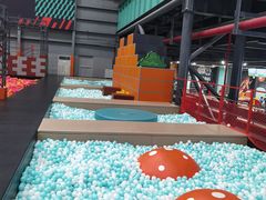 -极限PLAY运动娱乐新世界·团建派对潮玩休闲馆·室内蹦极高空游乐园
