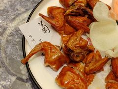 -荣誉海鲜酒楼(海湾店)