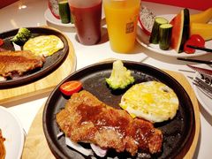 -享遇.锅姥姥牛排海鲜自助(小寨店)