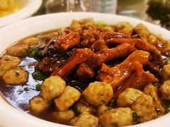 -东豪园林海鲜酒家(南港路辅路店)