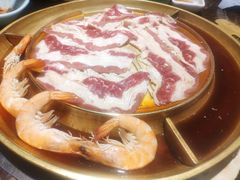 -猪啊牛呀羊啊铜盘烤肉(正大广场店)