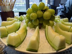 -上海龙吴水胜海发市场